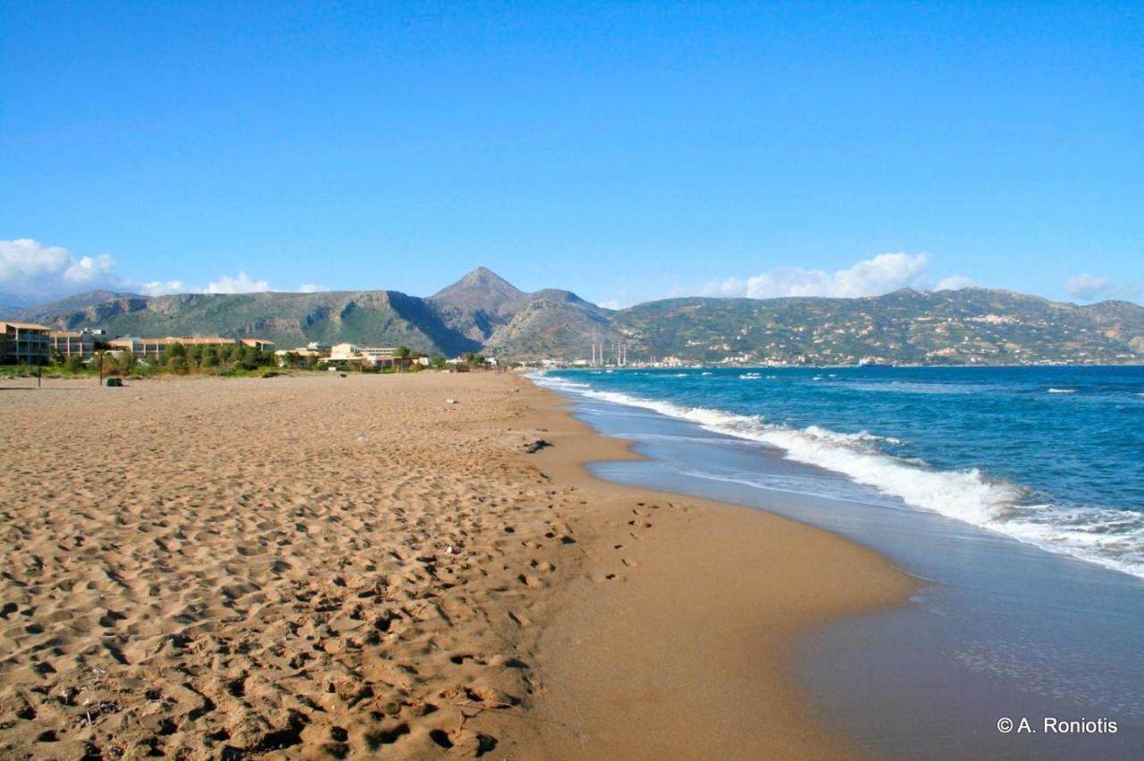 Meraki Beautiful Apartment Near The Sea Gazi 외부 사진
